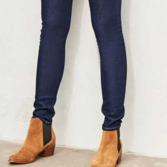 NWT David Bitton Buffalo Dark Wash Cigarette Jeans - Picture 2 of 6